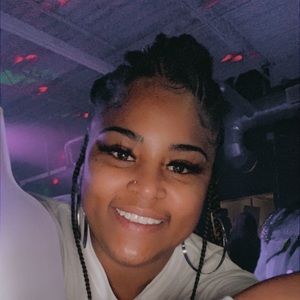 Meet your Posher, Saffiyah